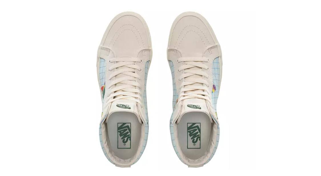Classic White Multi Sk8-Hi T973742
