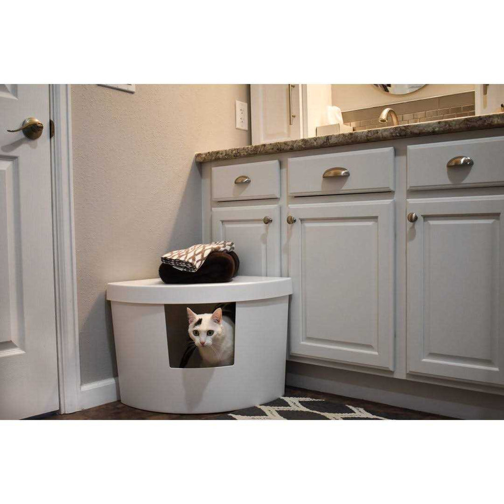 Enclosed Plastic Litter Box W64023