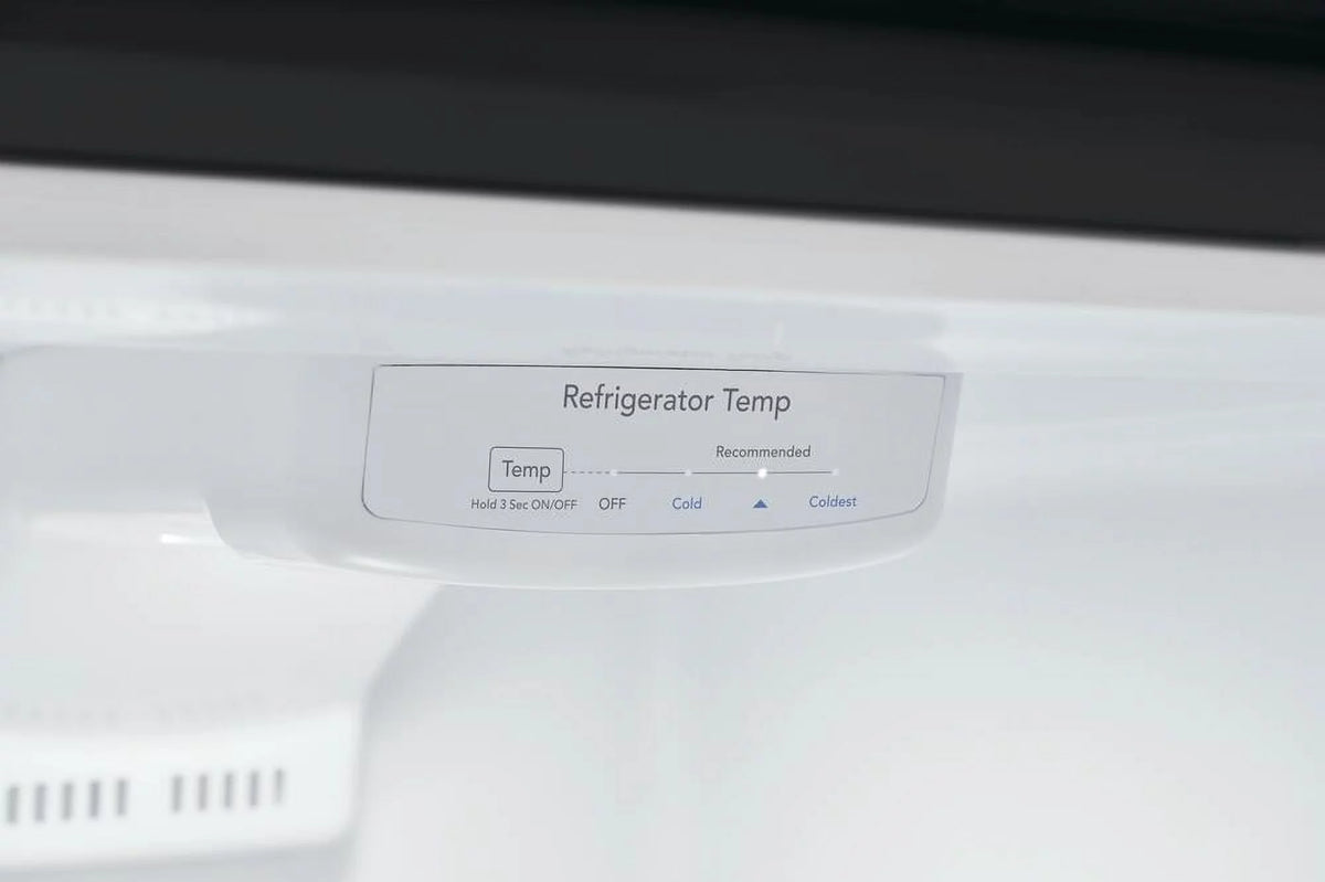 11.6 cu. ft. White Top Freezer Refrigerator Q36151