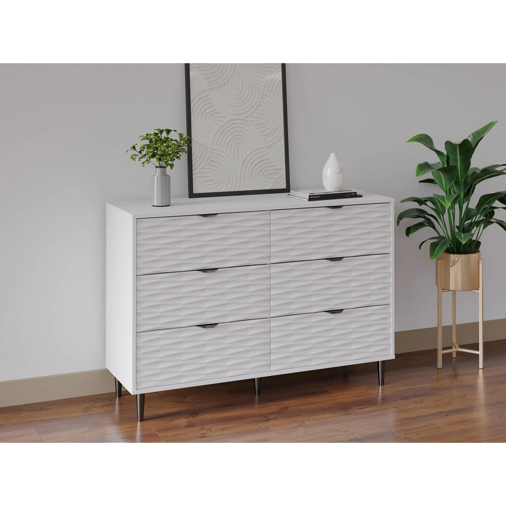 White Wood and Metal 6 Drawer Dresser O18251