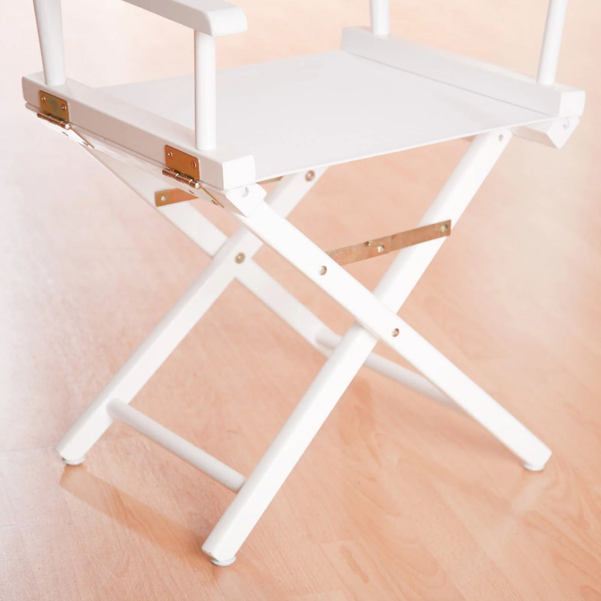 Directors Chair W588