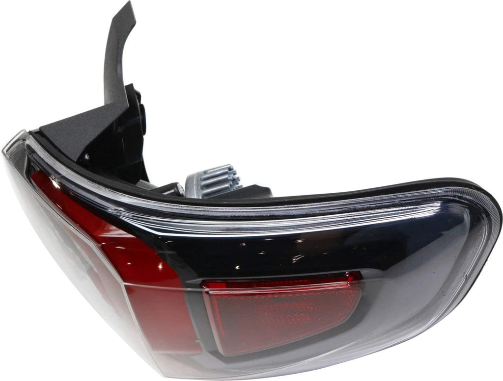 Tail Light Set of 2 Driver and Passenger Side Outer M2665