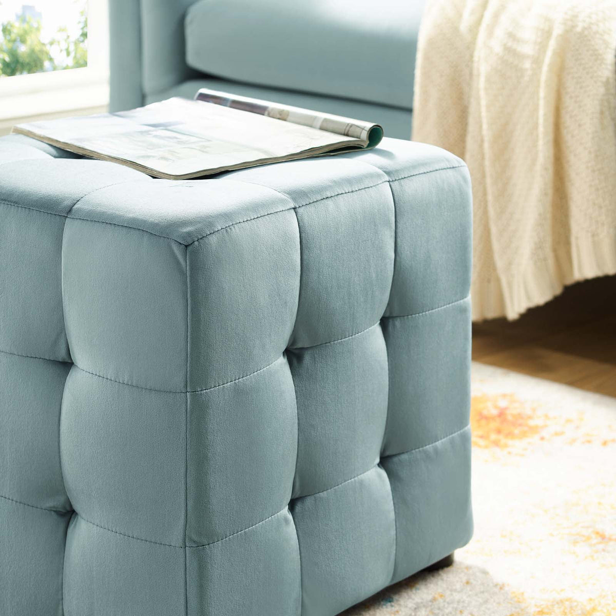 Light Blue Velvet Accent Chair Ottoman E9999