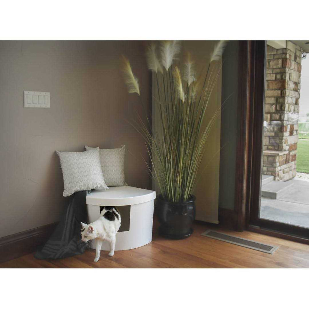 Enclosed Plastic Litter Box W64023