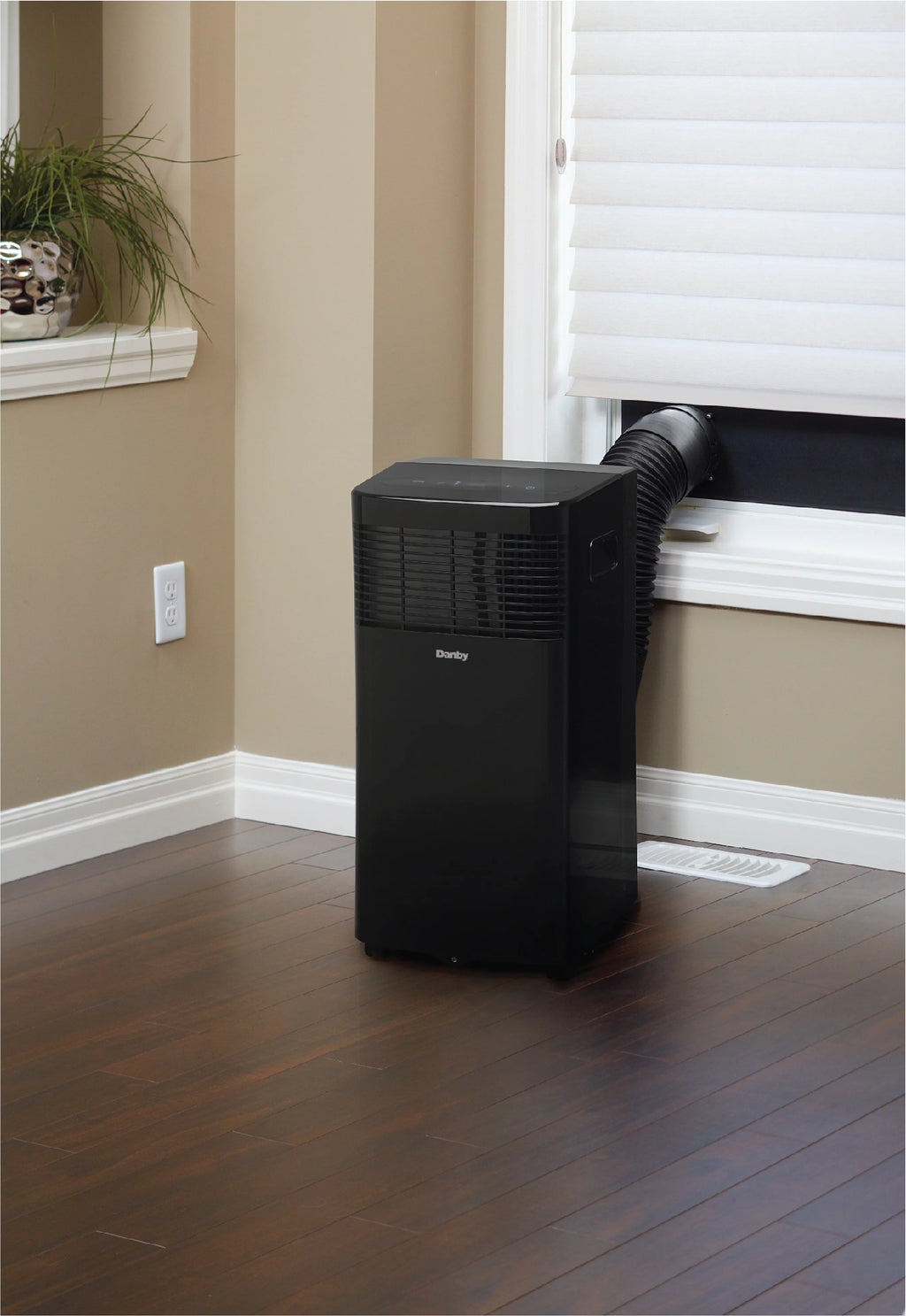 5,000 BTU 3-in-1 Portable Air Conditioner V4961