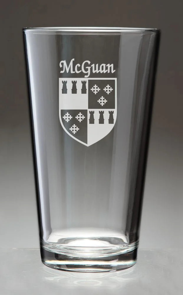 Pint Glasses Set of 4 M70807