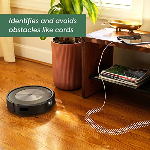 Wi-Fi Connected Robot Vacuum F643
