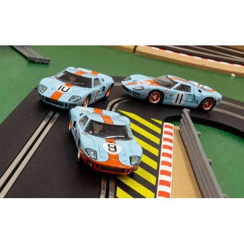 Ford GT40 LeMans 1968 Triple Pack B943