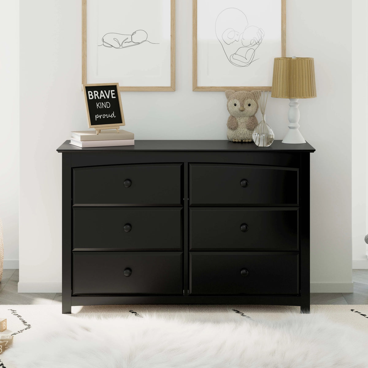 White 6 Drawer Double Dresser C600