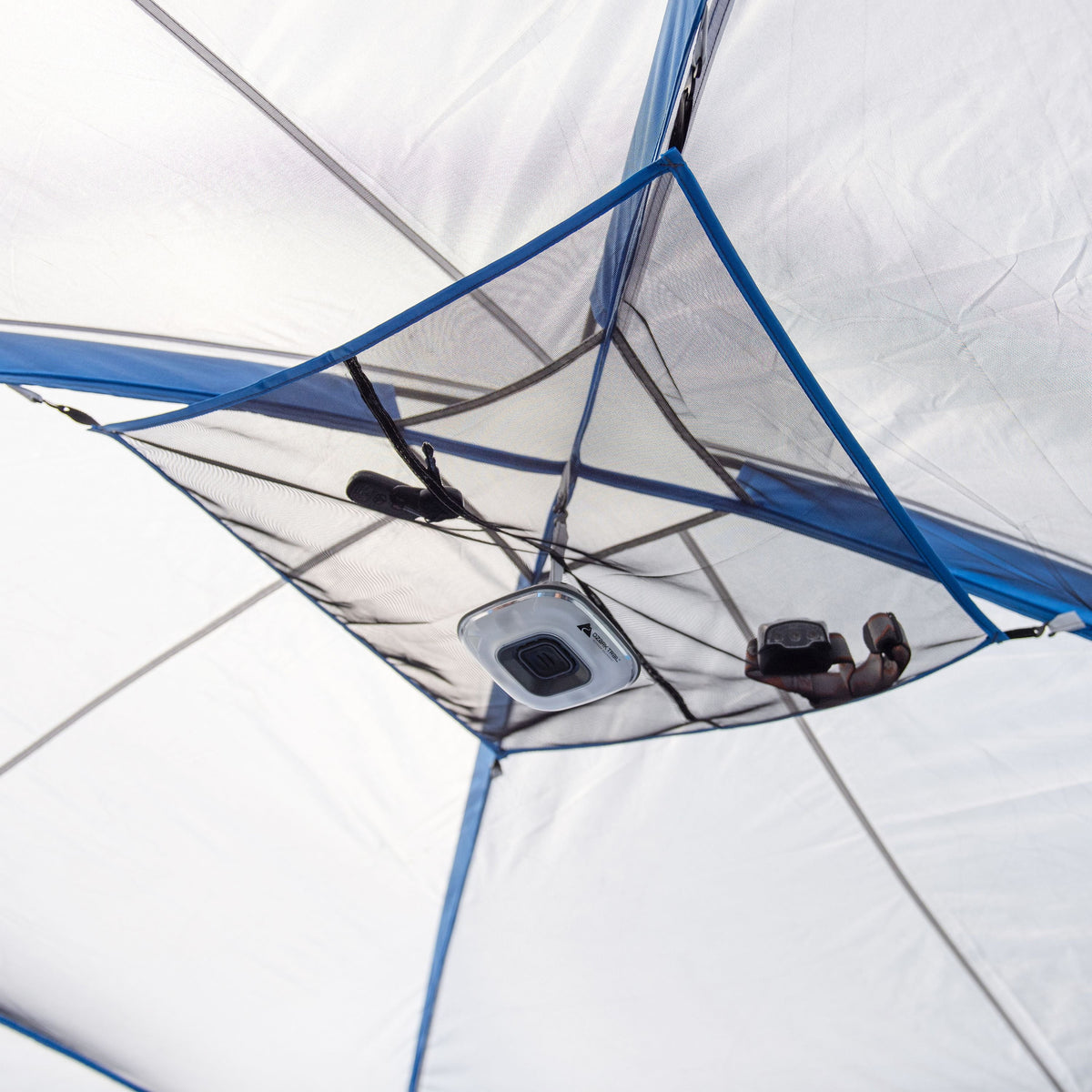 16-Person 3-Room Cabin Tent with 3 Entrances L549