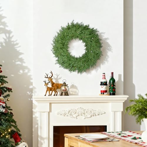 22 Inch Artificial Cedar Wreath J831