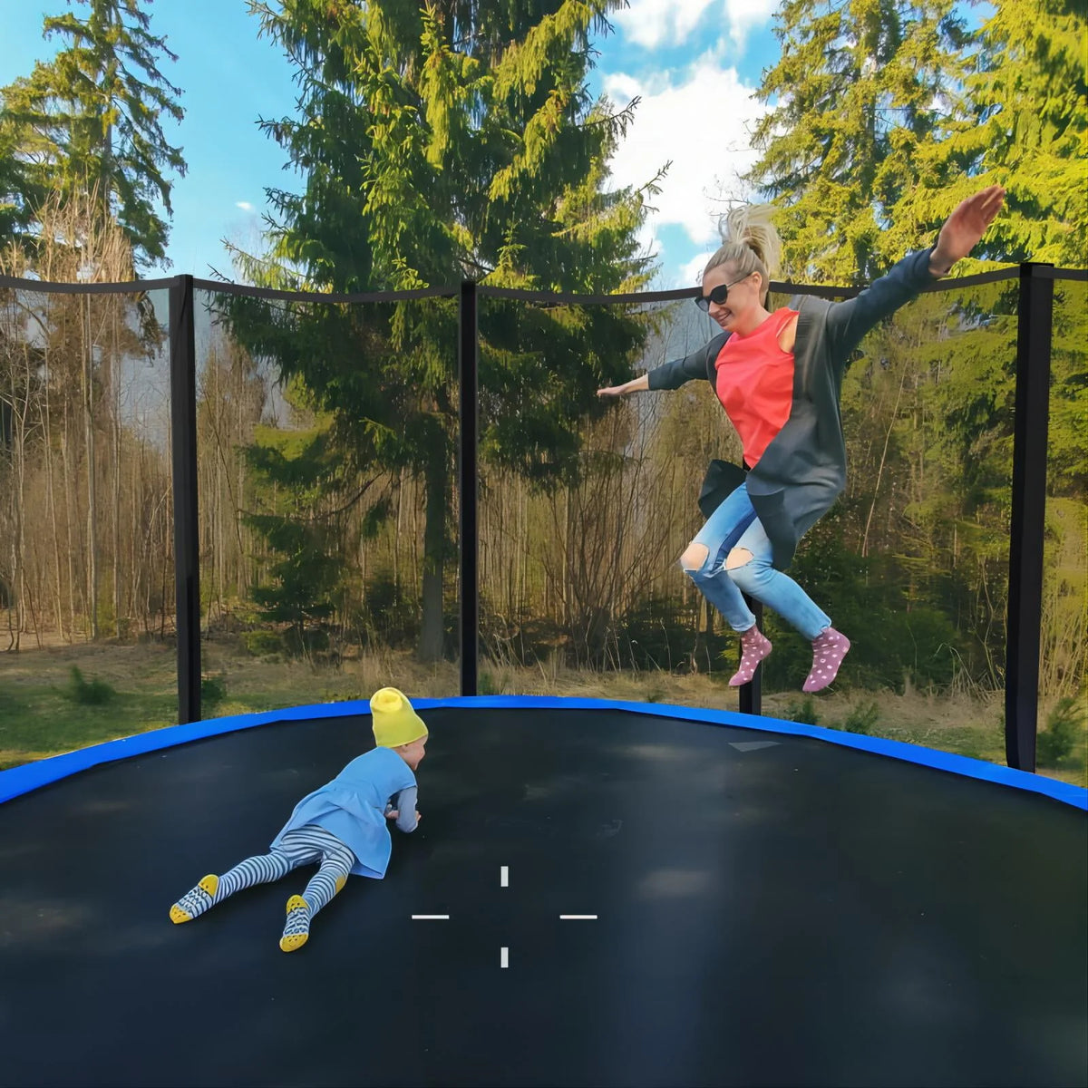 10ft Trampoline with Enclosure Net and Ladder P257821